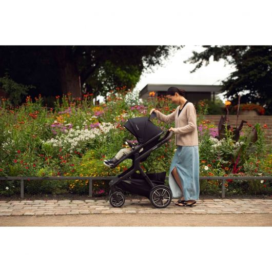 Poussette Demi Next - Nuna - Caviar