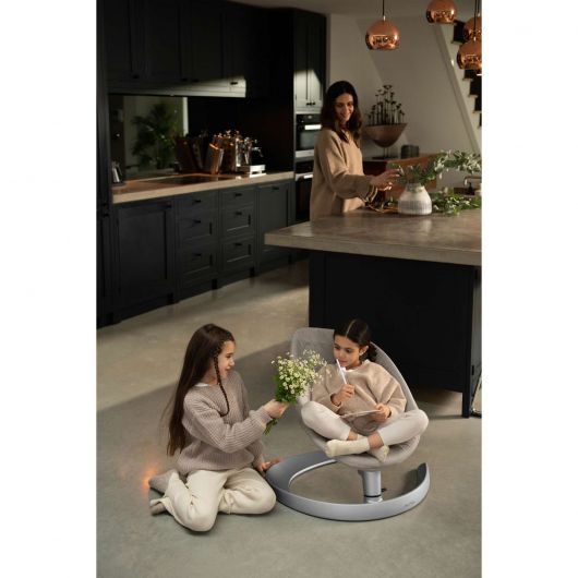 Transat Leaf Grow 2024 avec arche de jeux - Nuna - Biscotti