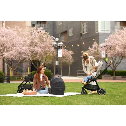 Poussette Triv Next 2024 - Nuna - Biscotti